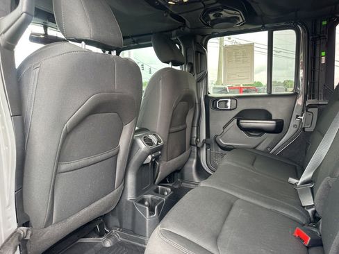 Used 2021 Jeep Wrangler Unlimited Sport AWD/4WD image 19