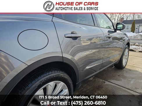 Used 2020 Jaguar E-PACE SE image 13