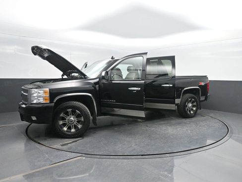 Used 2010 Chevrolet Silverado 1500 LTZ w/ Convenience Package image 44