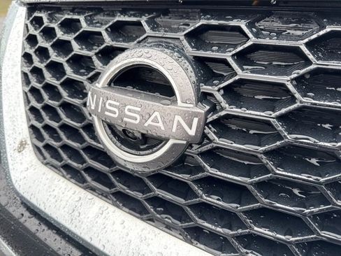 Used 2024 Nissan Murano SV image 31