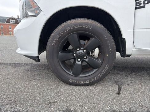 Used 2022 RAM 1500 Express image 23