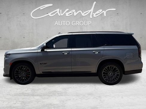 Certified 2023 Cadillac Escalade V AWD/4WD image 13