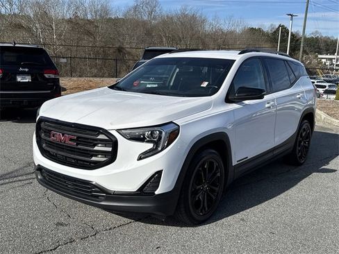 Used 2021 GMC Terrain SLE w/ Elevation Edition image 3