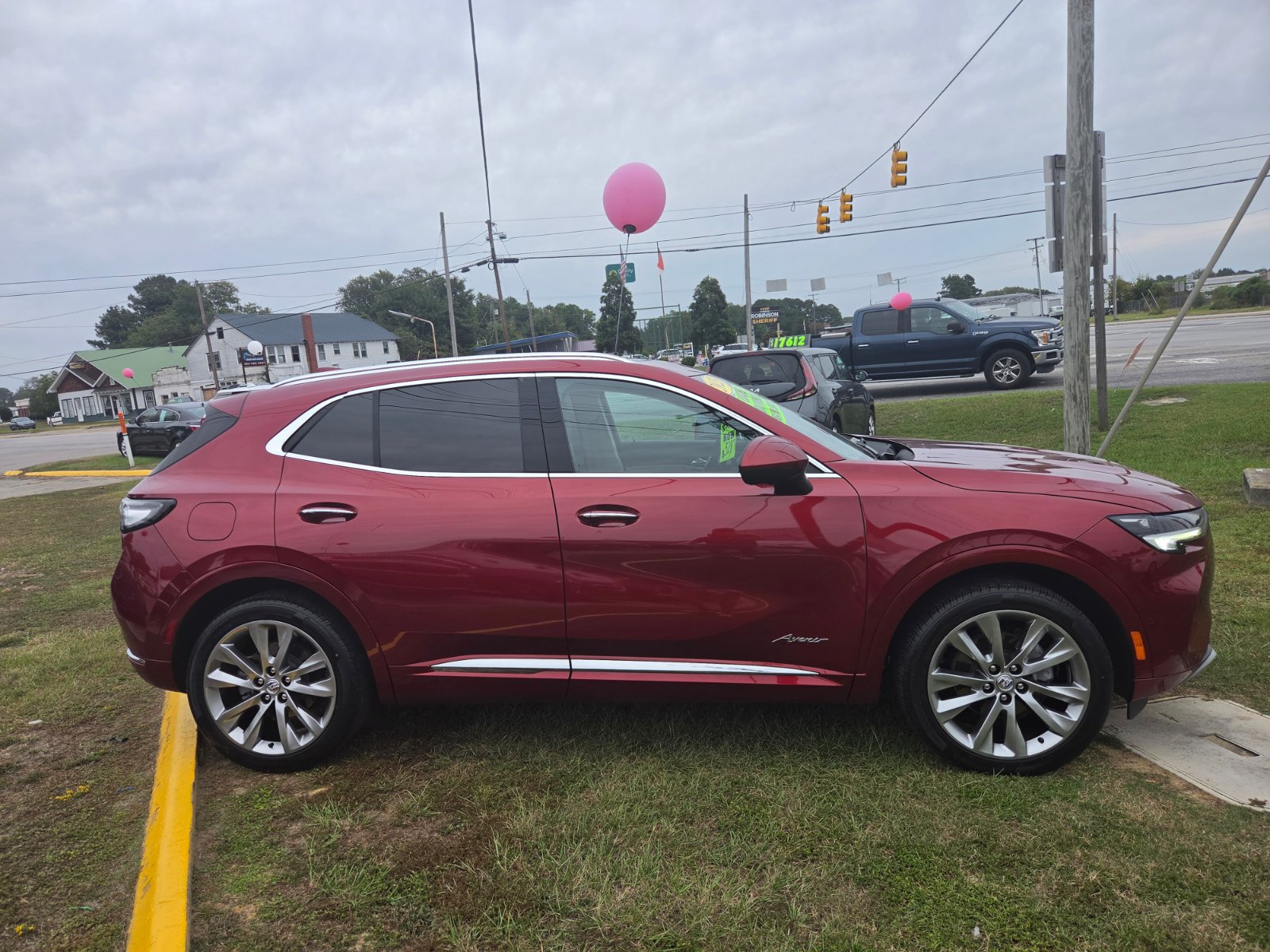 Used 2023 Buick Envision Avenir AWD/4WD image 4