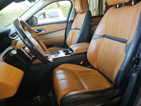Used 2018 Land Rover Range Rover Velar R-Dynamic SE AWD/4WD image 10