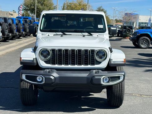 New 2026 Jeep Gladiator Sport image 10