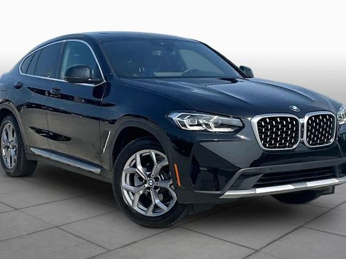Used 2025 BMW X4 xDrive30i AWD/4WD image 2