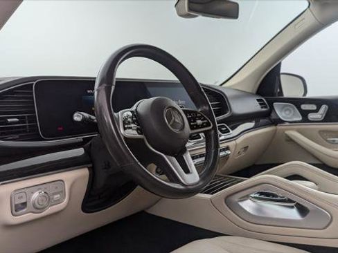 Used 2020 Mercedes-Benz GLE 350 w/ Premium Package image 24