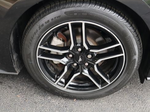 Used 2020 Ford Mustang Premium RWD image 10