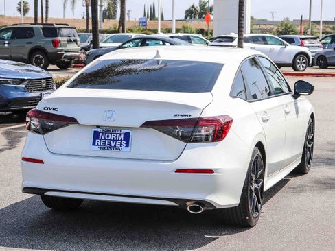 Used 2026 Honda Civic Sport image 11