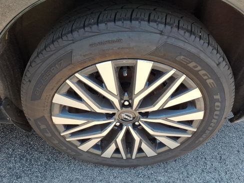 Used 2024 Nissan Altima 2.5 SV image 11