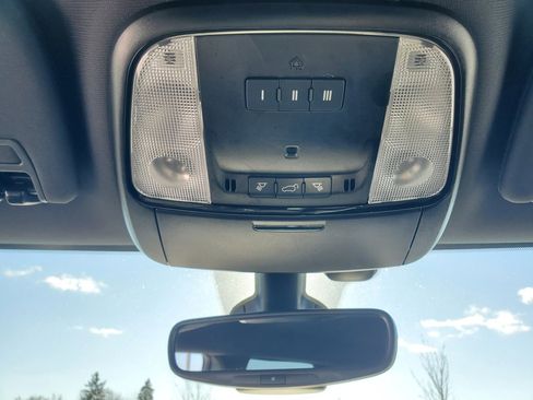 Used 2023 Dodge Durango GT image 25