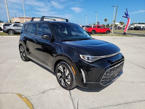 Used 2025 Kia Soul GT-Line w/ GT-Line Technology Package image 7