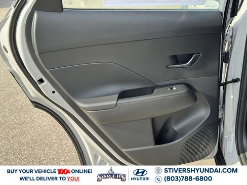 Used 2026 Hyundai Kona SE FWD image 16
