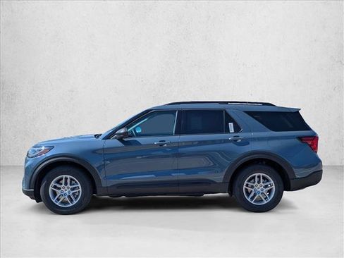 New 2026 Ford Explorer Active w/ Active Comfort Package image 8