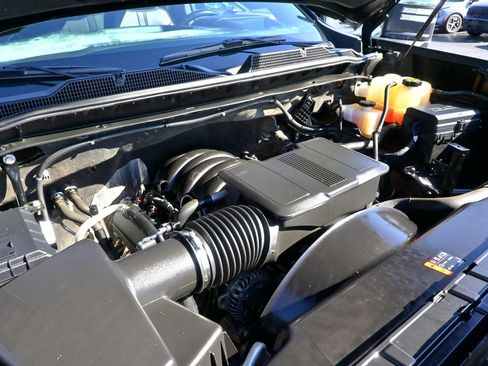 Used 2023 Chevrolet Silverado 2500 High Country image 40