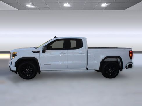 Used 2024 GMC Sierra 1500 Elevation image 2