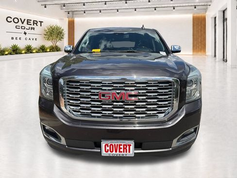 Used 2018 GMC Yukon Denali w/ Open Road Package AWD/4WD image 3