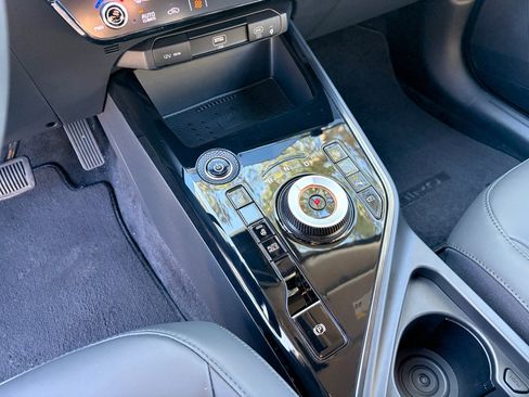 Used 2023 Kia Niro Wind w/ Wind Preserve Package image 20