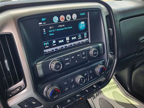 Used 2018 Chevrolet Silverado 2500 LT w/ Midnight Edition image 10