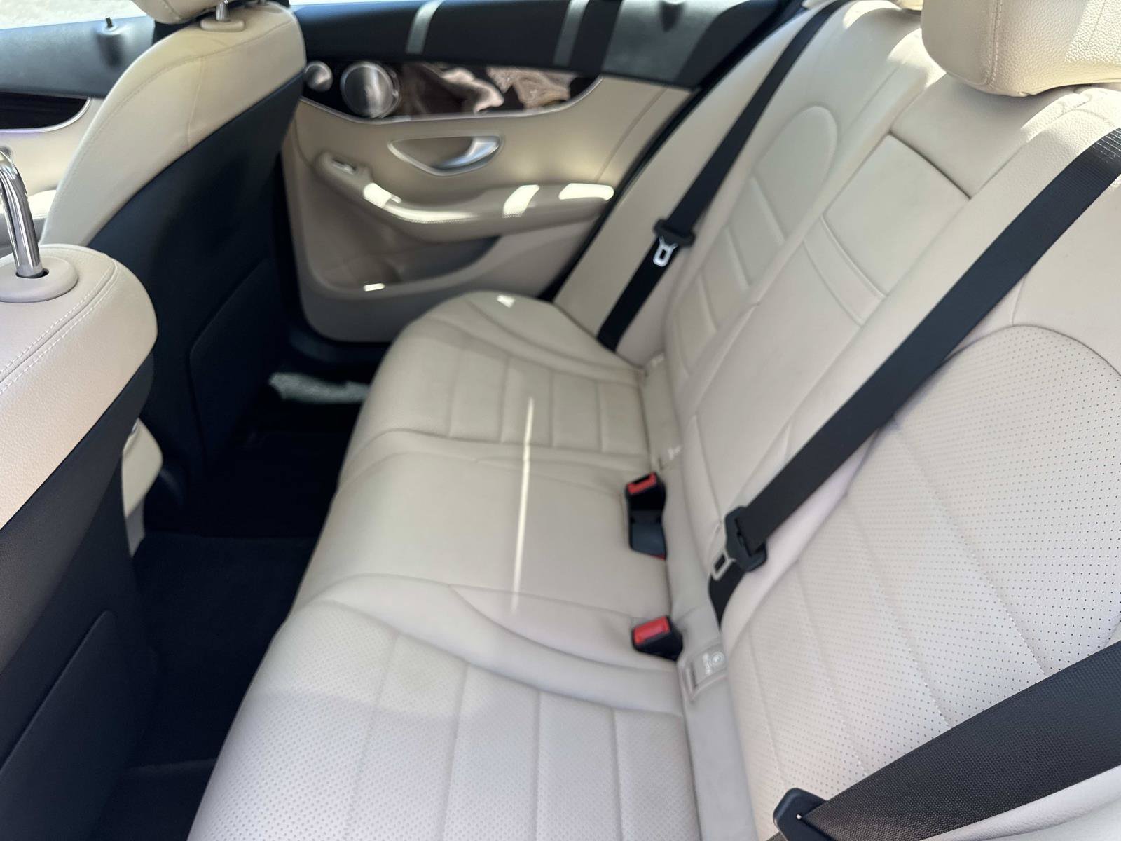 Used 2021 Mercedes-Benz C 300 4MATIC Sedan w/ Premium Package image 23