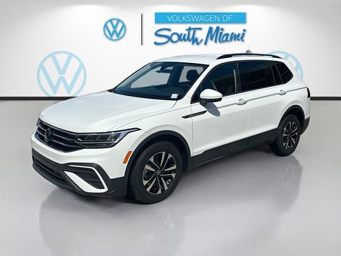 Certified 2024 Volkswagen Tiguan S FWD image 3