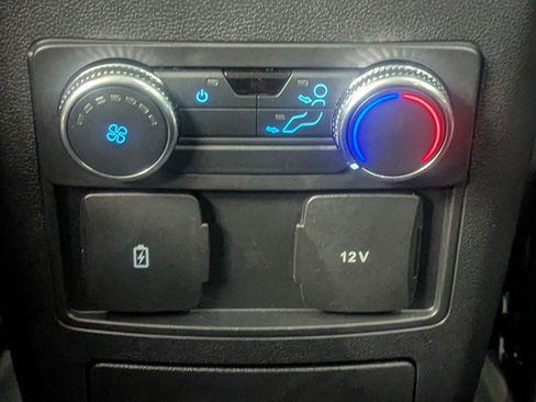 Certified 2022 Ford Explorer XLT w/ Equipment Group 202A image 22