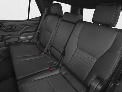 New 2026 Toyota 4Runner TRD Off-Road Premium AWD/4WD image 9