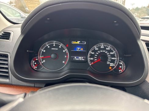 Used 2014 Subaru Outback 3.6R Limited image 21