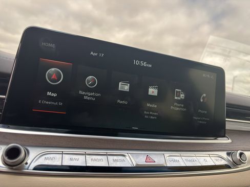 Used 2019 Kia K900 Luxury AWD/4WD image 20