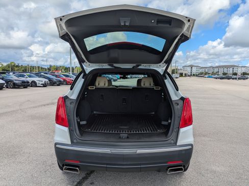 Used 2018 Cadillac XT5 AWD image 31