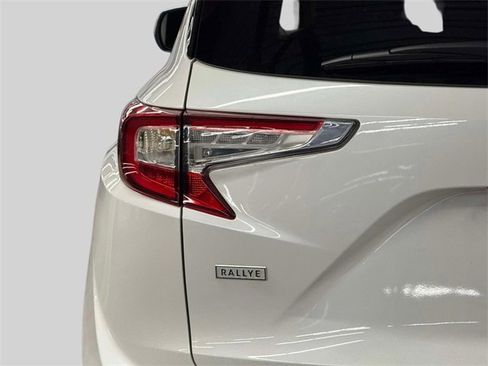 Used 2023 Acura RDX AWD w/ Advance Package image 11