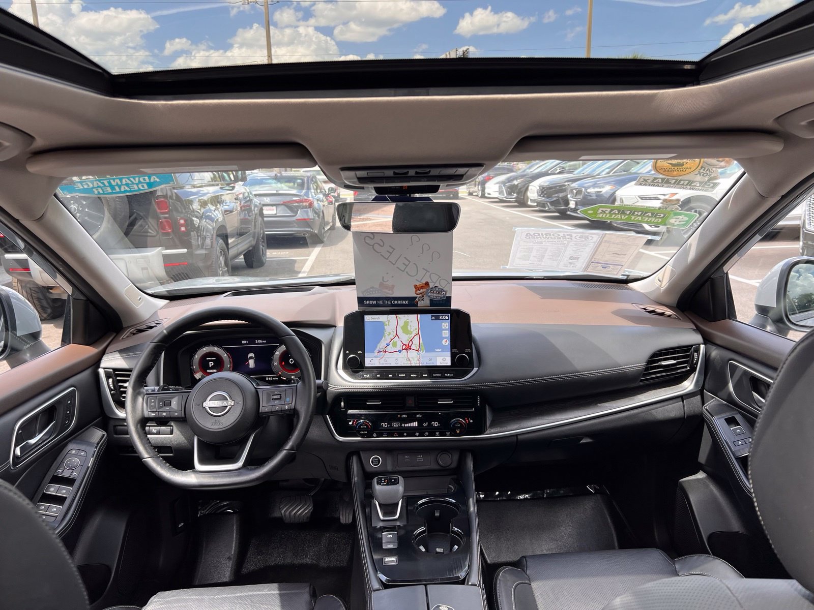 Used 2023 Nissan Rogue Platinum w/ Platinum Premium Package FWD image 55