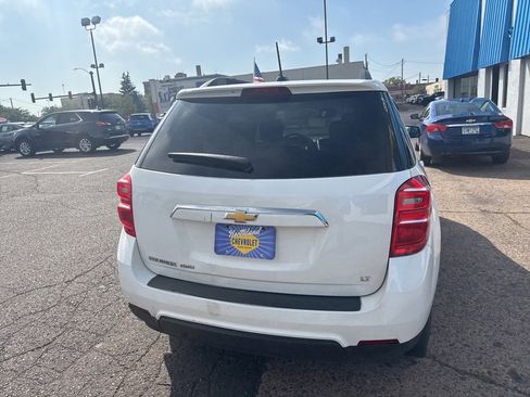 Used 2017 Chevrolet Equinox LT w/ Convenience Package image 11