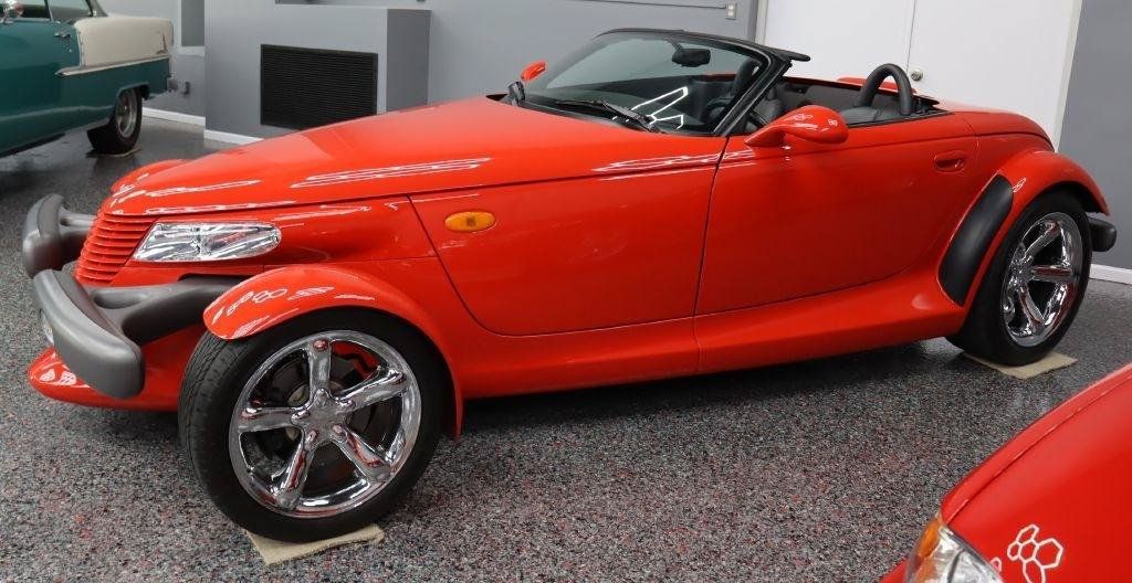 Used 1999 Plymouth Prowler RWD image 3