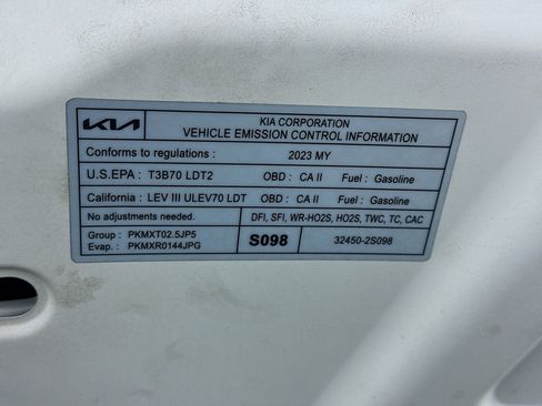 Used 2023 Kia Sorento SX image 22