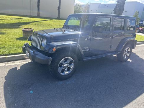 Used 2017 Jeep Wrangler Unlimited Sahara w/ Connectivity Group image 1