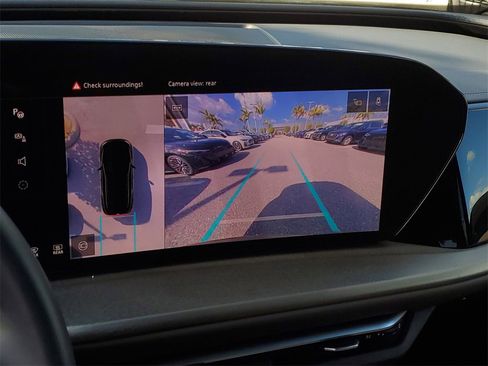 Used 2025 Audi Q5 Premium Plus w/ Premium Plus image 13