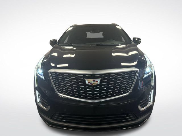 Certified 2024 Cadillac XT5 Luxury FWD image 8