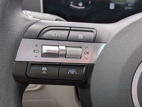 Certified 2026 Hyundai Tucson SE FWD image 23