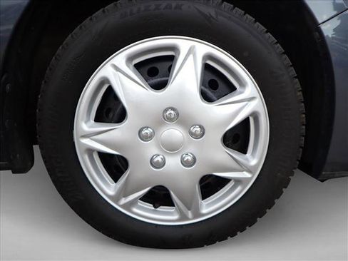 Used 2017 Subaru Impreza 2.0i image 6