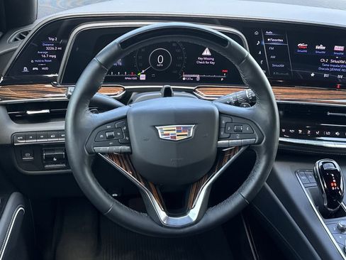 Used 2024 Cadillac Escalade ESV Premium Luxury w/ Performance Package AWD/4WD image 24