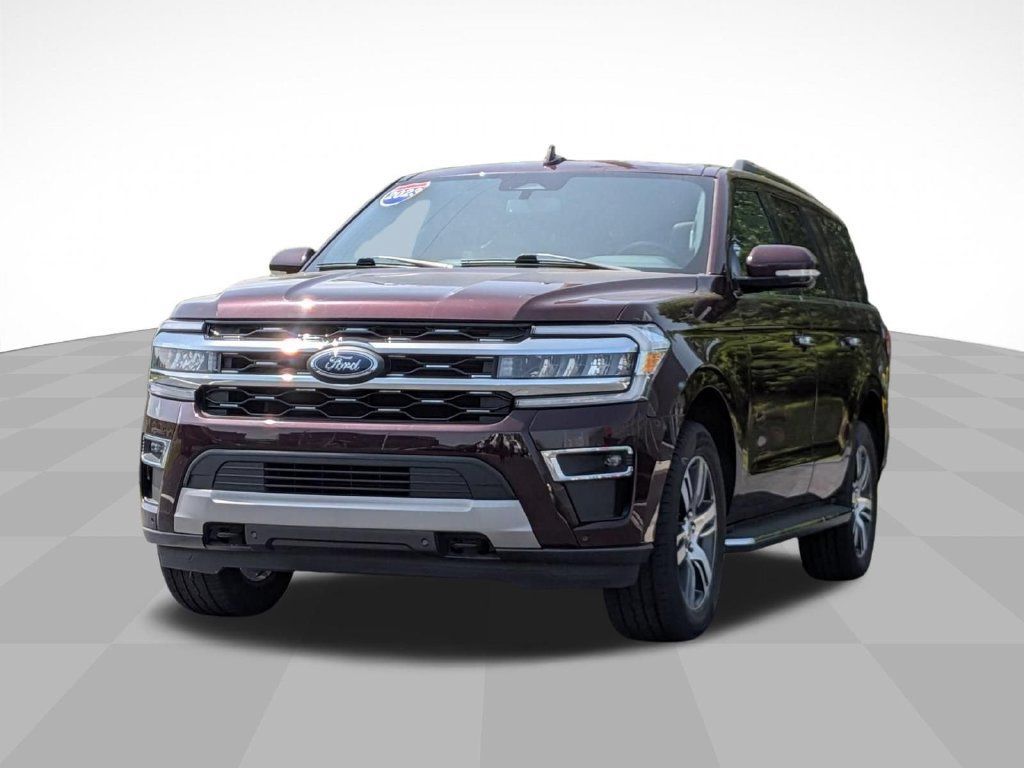 Used 2023 Ford Expedition Limited AWD/4WD image 7