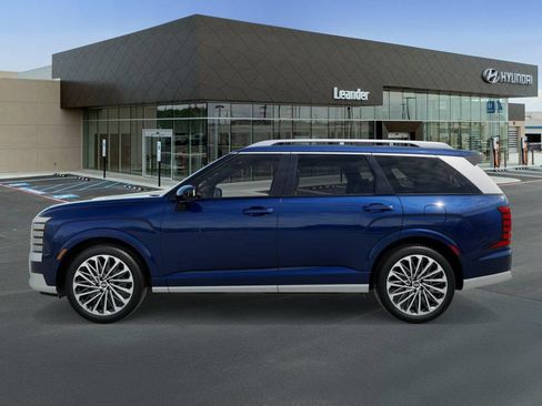New 2026 Hyundai Palisade Calligraphy FWD image 3