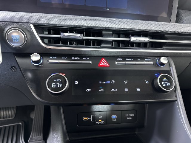 Used 2025 Hyundai Sonata SEL FWD image 17