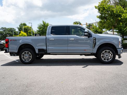 Used 2026 Ford F250 Platinum w/ Platinum Plus Package AWD/4WD image 11