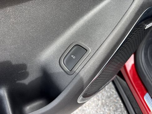 Used 2024 Chevrolet Traverse RS w/ LPO, Floor Liner Package FWD image 45