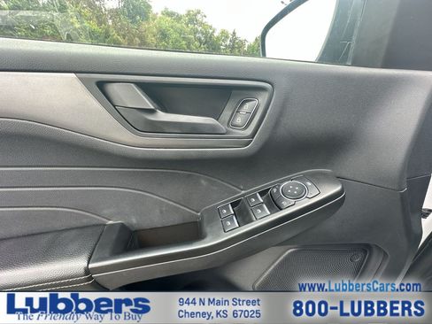 Used 2026 Ford Escape Active w/ Cold Weather Package AWD/4WD image 12