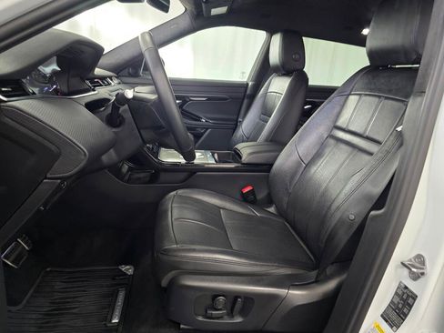 Used 2023 Land Rover Range Rover Evoque S image 13