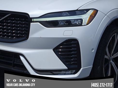 Certified 2023 Volvo XC60 B5 Ultimate w/ Climate Package AWD/4WD image 8